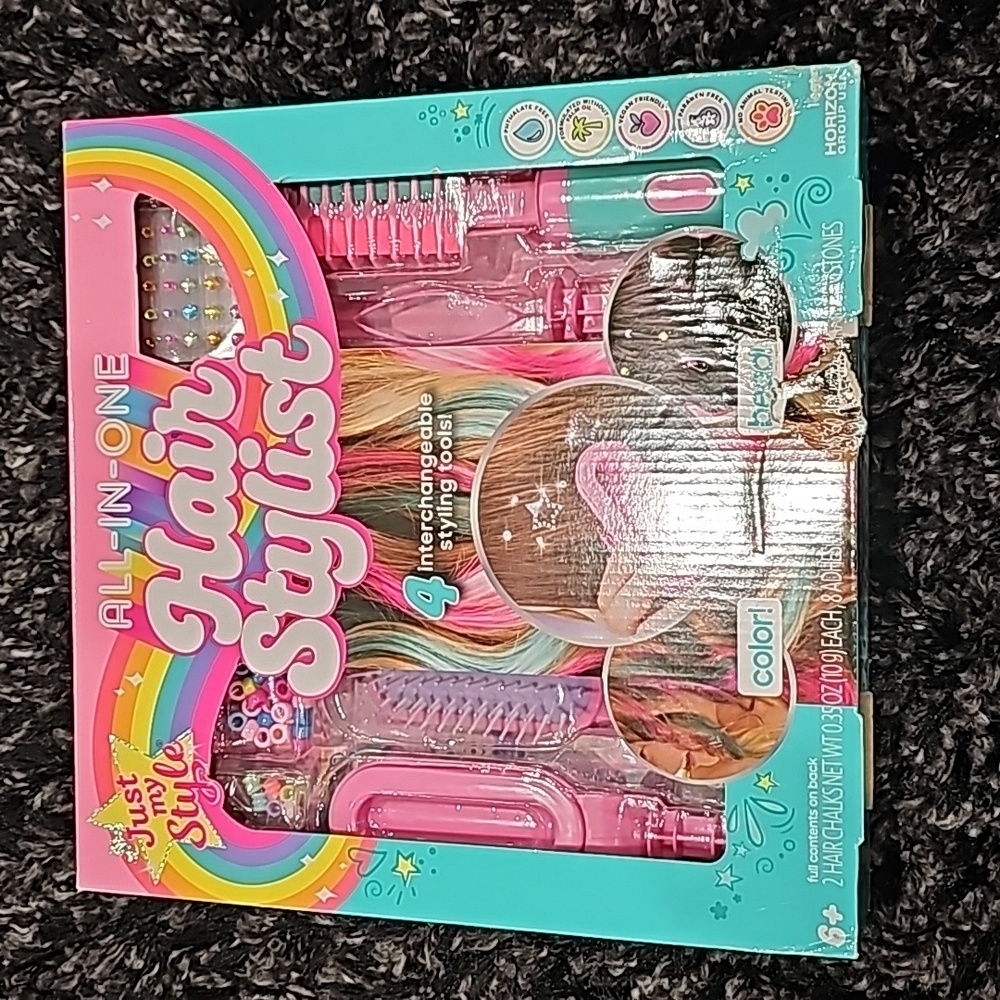 Bundle NWT kids stuff - Picture 1 of 17